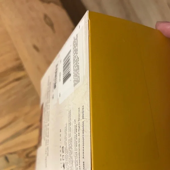 Bali Comfort Revolution Wirefree Bra - Black and White - Picture 4 of 8